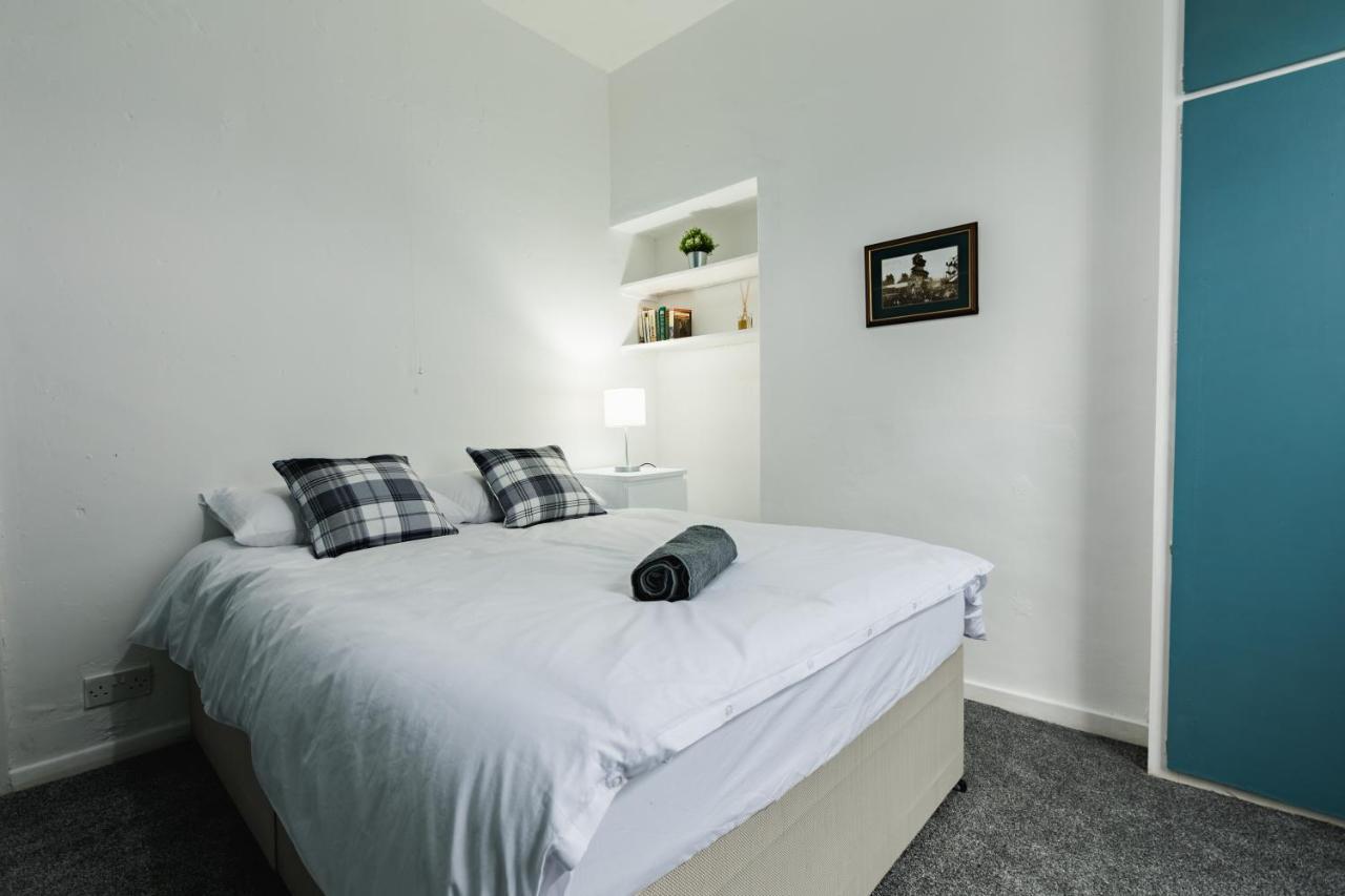 شقة Peaceful House Near Pearson Park كينغستون أبون هول المظهر الخارجي الصورة